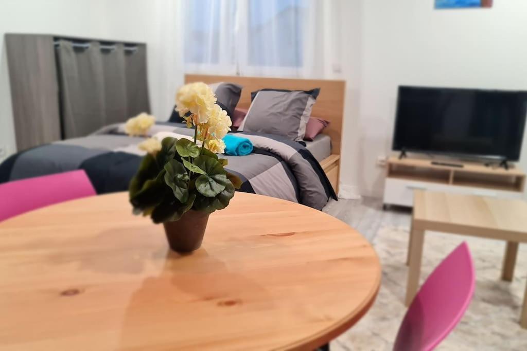 סבראן Appartement Tres Lumineux Et Calme. מראה חיצוני תמונה